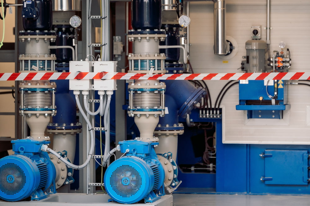 industry application of gear and lobe pumps